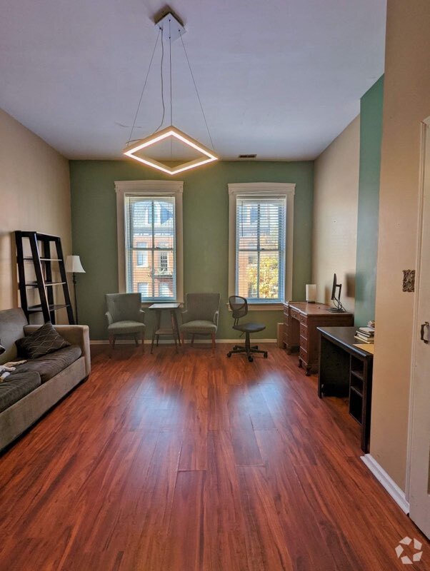 downstairs bedroom - 1708 S 8th St Rental