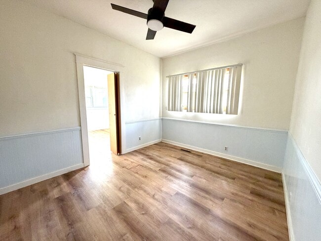 Photo - 1741 Yale Ave