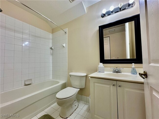 Building Photo - 1305 Mariposa Cir Unit 101 Rental