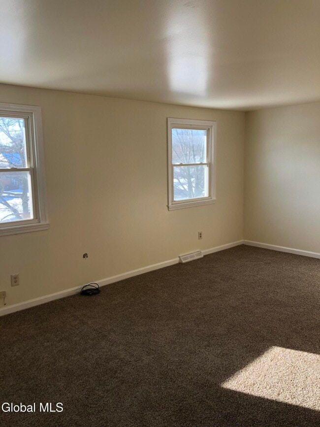 Photo - 34 Swayze Dr