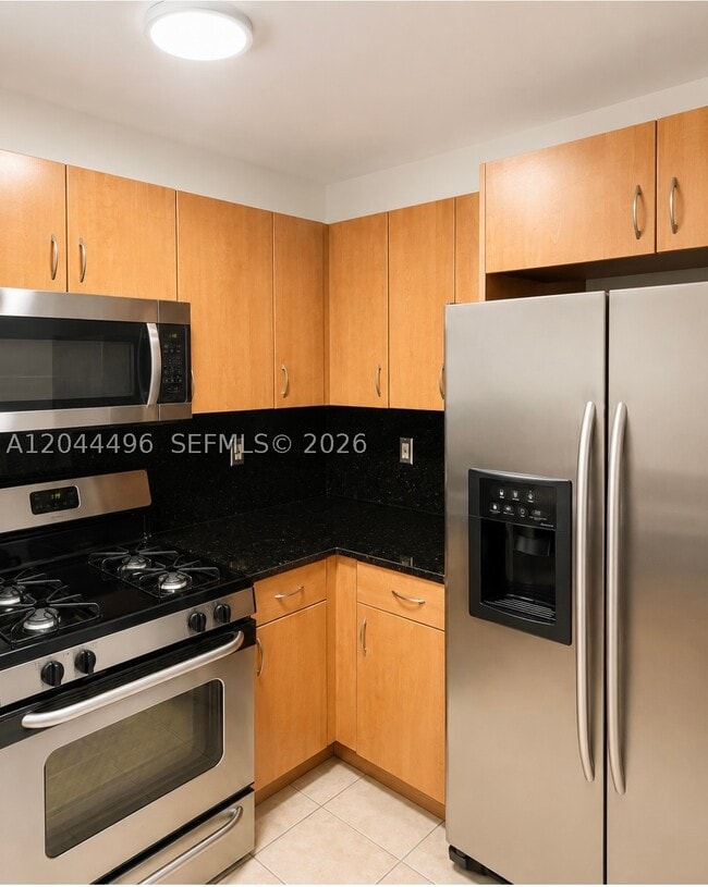 Photo - 16851 NE 35th Ave Unit 27