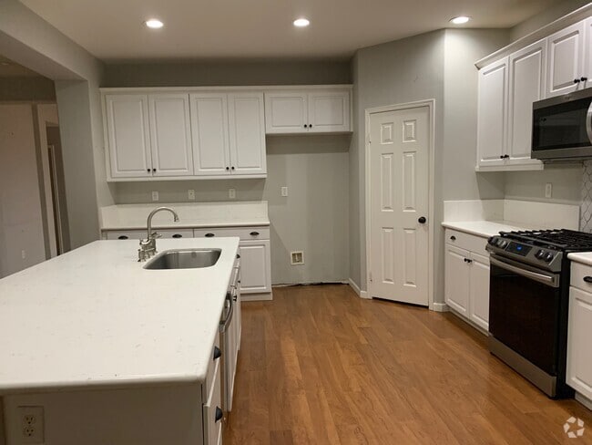Building Photo - 1449 Lynden Trails Dr Rental