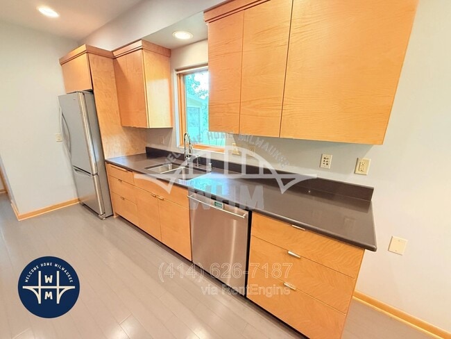 Photo - 8575 N Hawthorne Rd