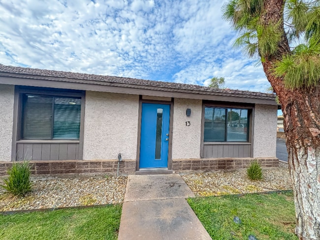Building Photo - 515 E Dunbar Dr Unit 13 Rental