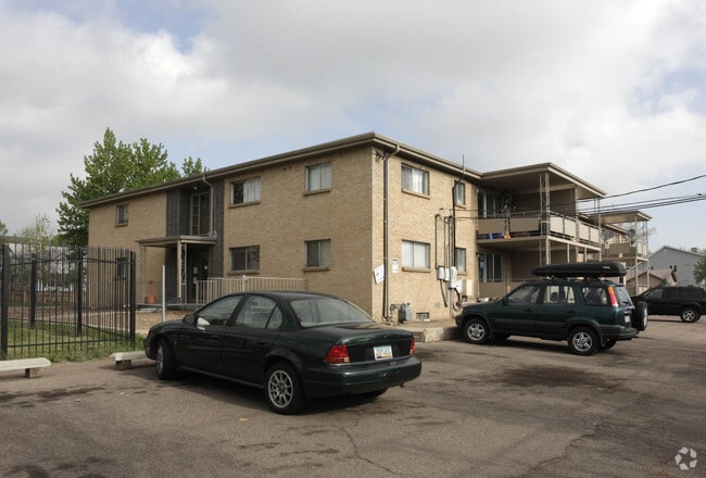 The Enclave at Sloans - The Enclave at Sloans