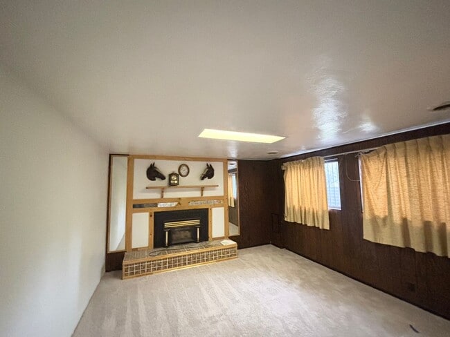 Photo - 825 W Arapahoe Ave Unit B