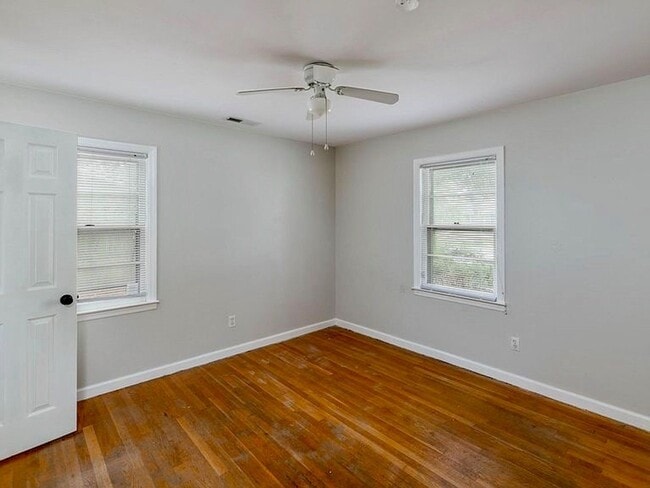 Photo - 4 Bedroom 2 Bath House in Lawton Bluff - James Island