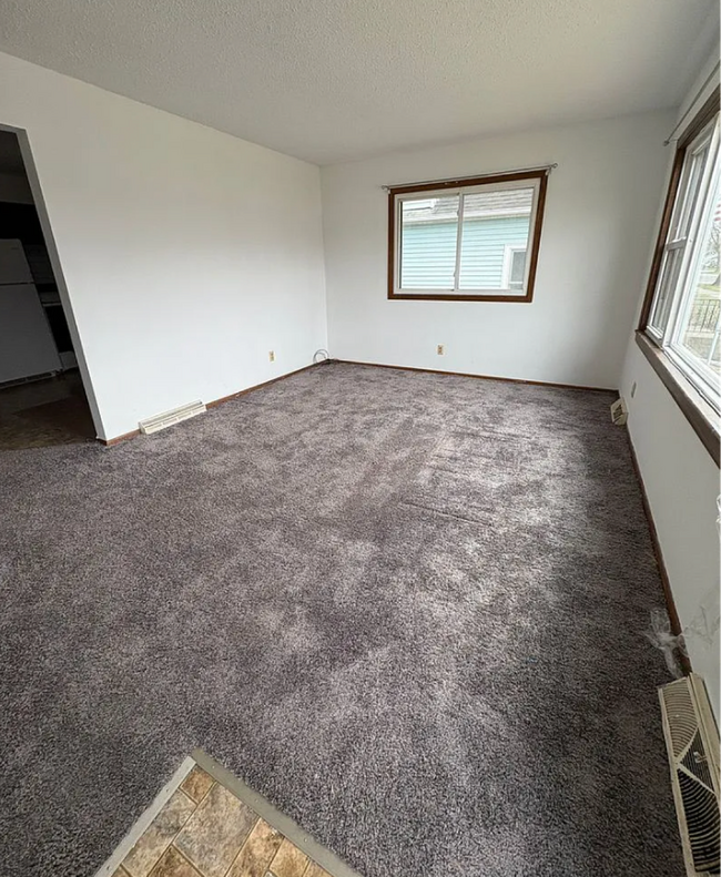 Photo - 2712-2714 Harvey Unit 2712