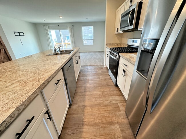 Photo - 1447 Yosemite Wy