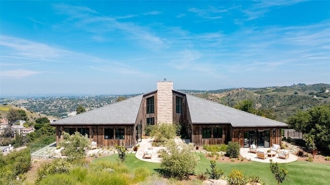3121 Old Topanga Canyon Rd