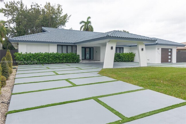 Photo - 3850 SW 130th Ave