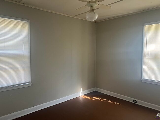 Photo - 105 Diggs Blvd