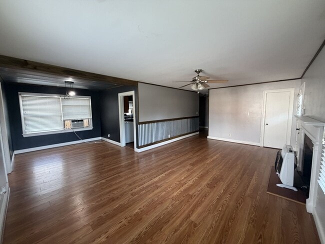 Photo - 207 W Church St