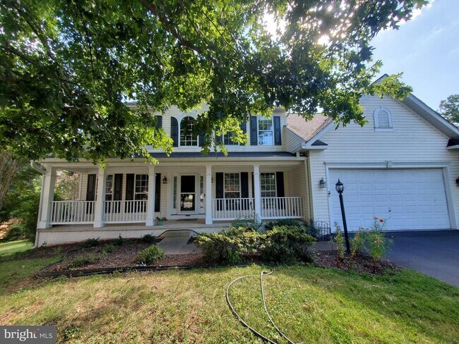 Photo - 20960 Capilano Ct