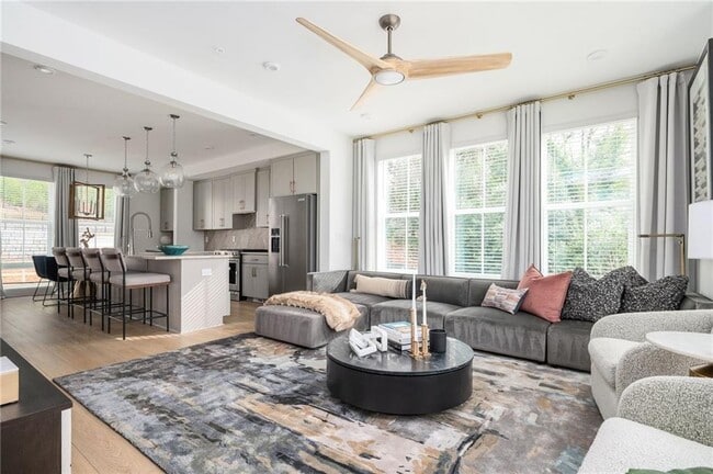 Photo - 1762 Beckham Pl NE