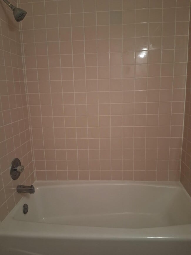 Photo - 5005 Wall St Unit 5005