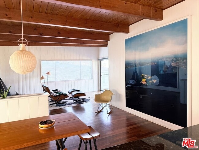 Photo - 2241 W Live Oak Dr