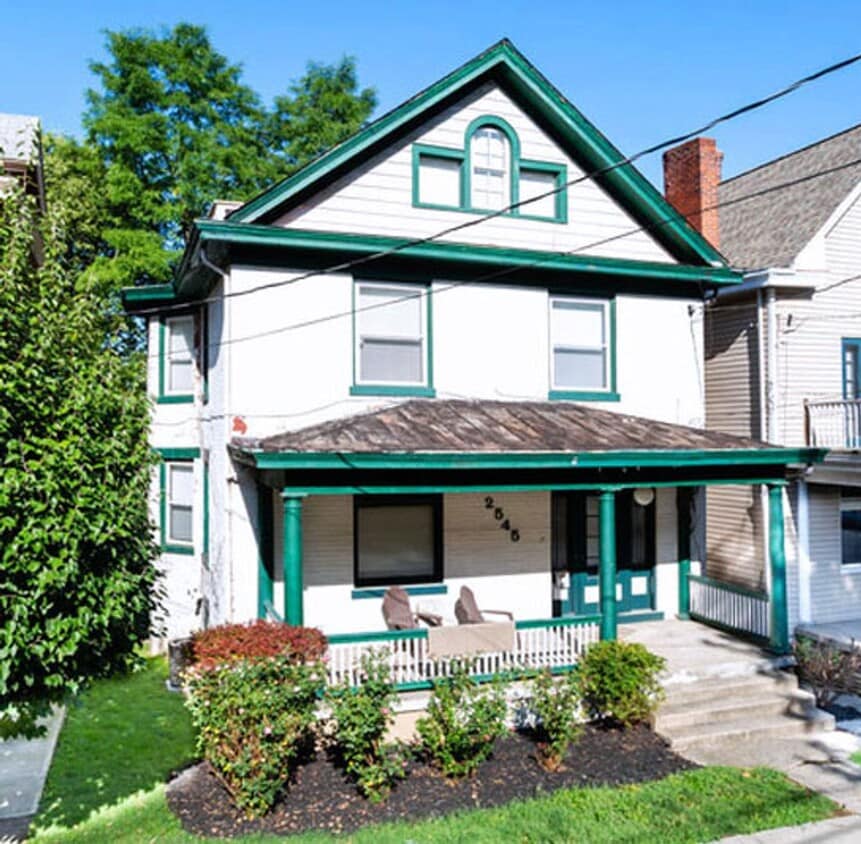 Photo - 2545 Vestry Avenue