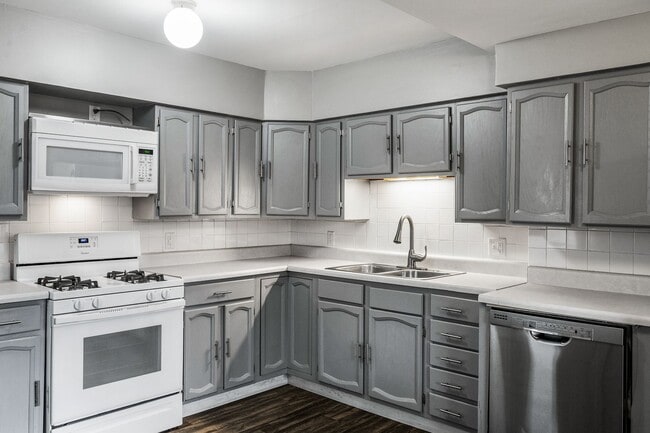 Photo - Gorgeous 4BR/2BA Home with Finished Lower Level!