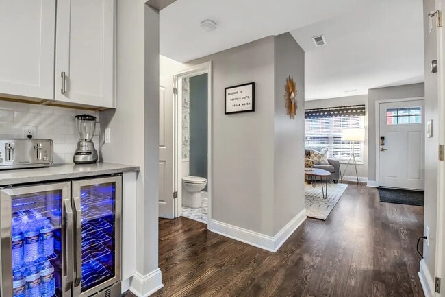 Photo - 351 Connecticut St