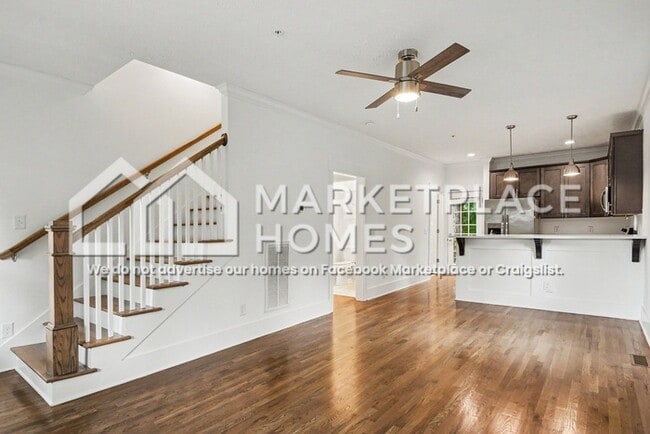 Photo - 185 Peach St