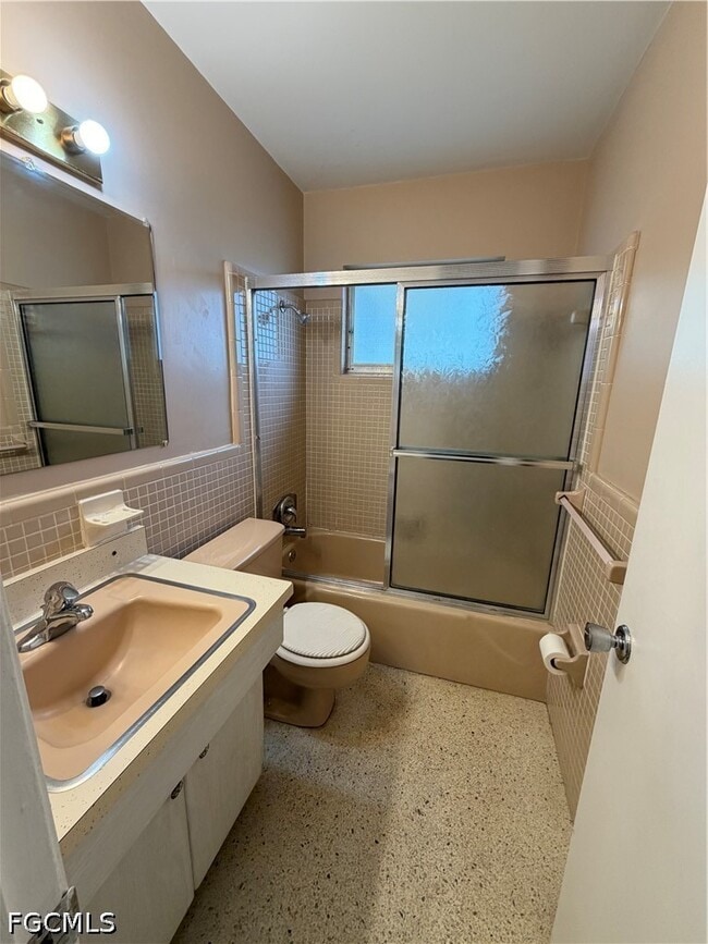 Photo - 1407 Juddale St E