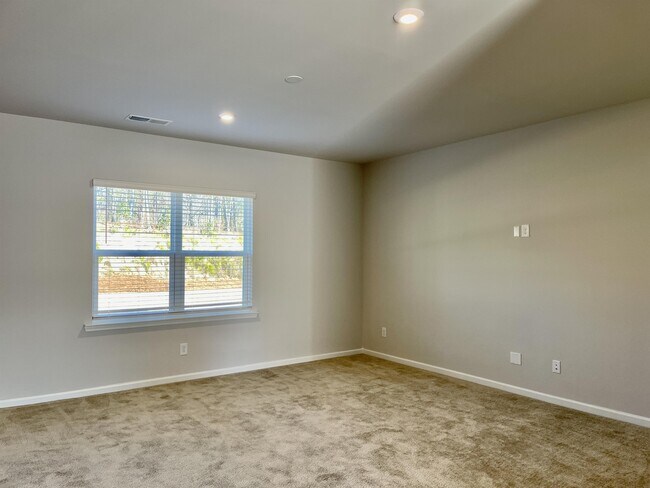 Photo - 5899 Wheeler Ridge Rd