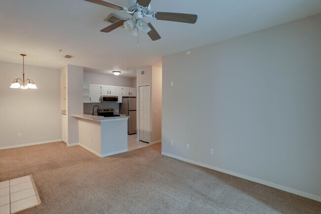 Photo - 2717 Maitland Crossing Way