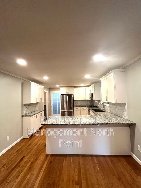 Photo - 2301 Echo Hills Cir NE