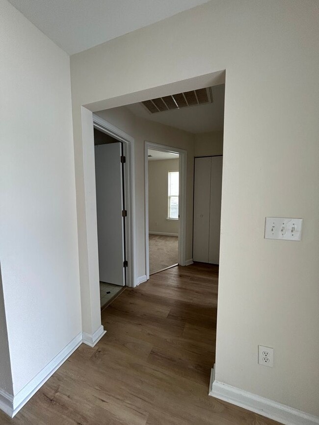 Photo - Beautiful 3-Bedroom Home in a Highly Desirable Community