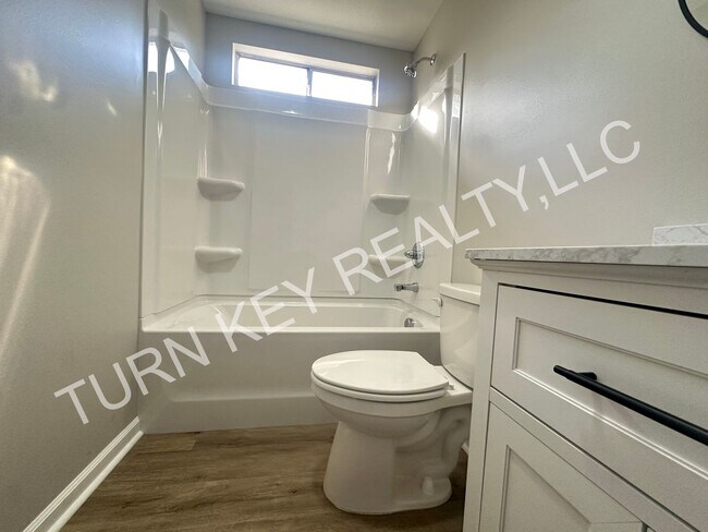 Photo - 436 McGinnis St