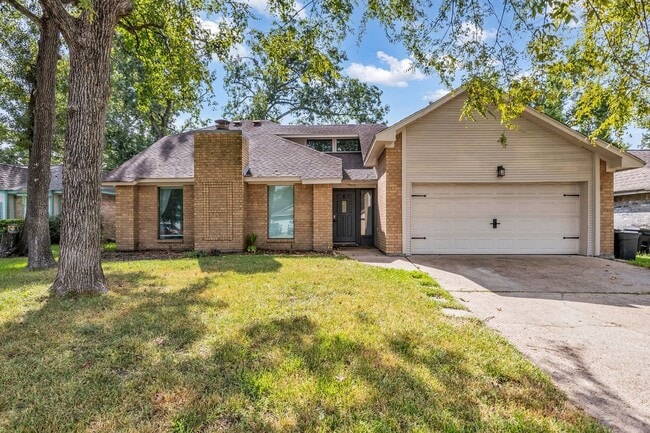 19011 Sandia Pines Dr