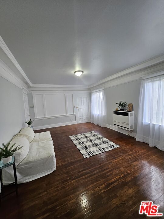 Photo - 2932 1/2 Normandie Ave