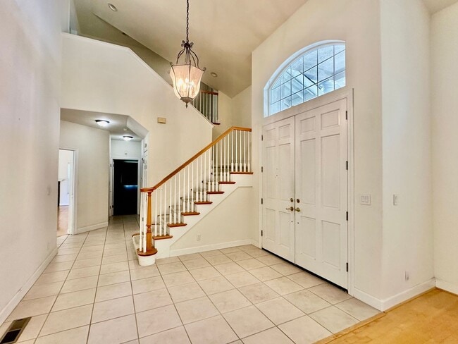 Photo - Los Gatos Schools! Central Location, easy commute, beautiful executive home. Ready today!
