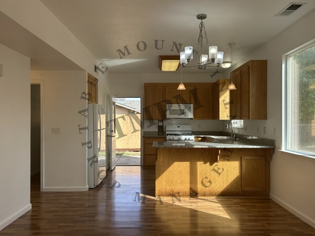 490 Butte Ave