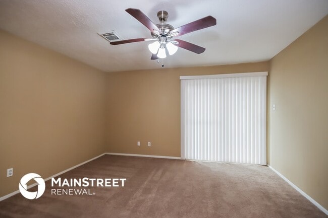 Photo - 2910 Valley Rose Dr