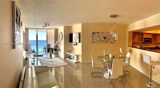 Photo - 16699 Collins Ave Unidad 1705