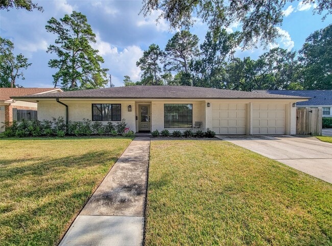 Photo - 1183 Chamboard Ln Casa