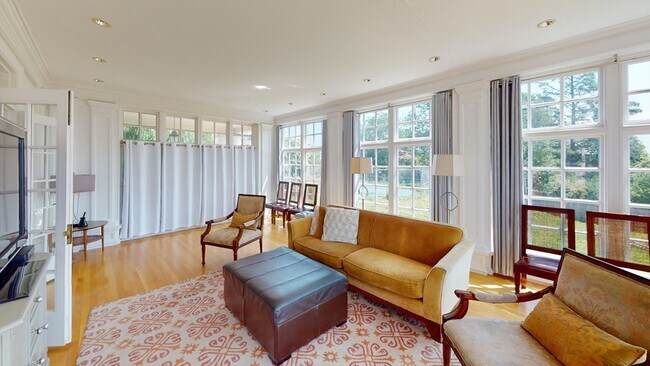 Photo - 71 Commonwealth Ave