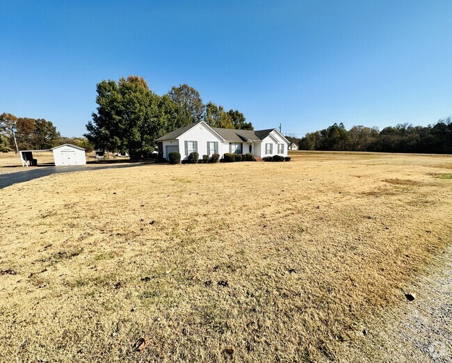 Building Photo - 110 Meadowview Dr Rental