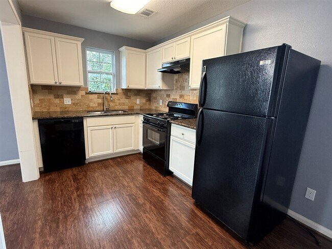 Photo - 2308 Auburndale St Unidad 5