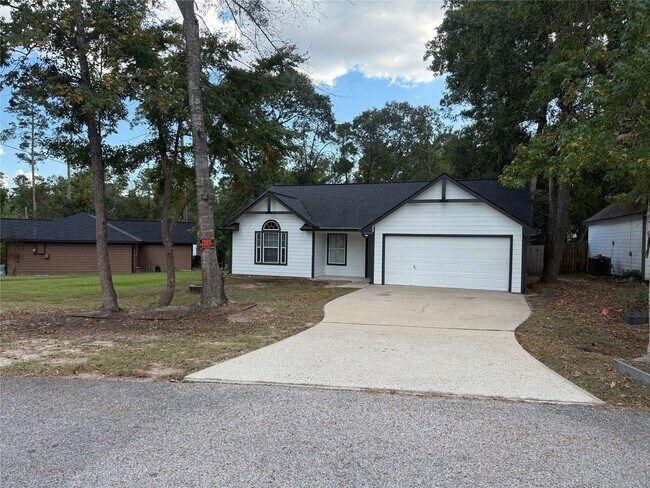 Photo - 10890 Royal Adrian Dr