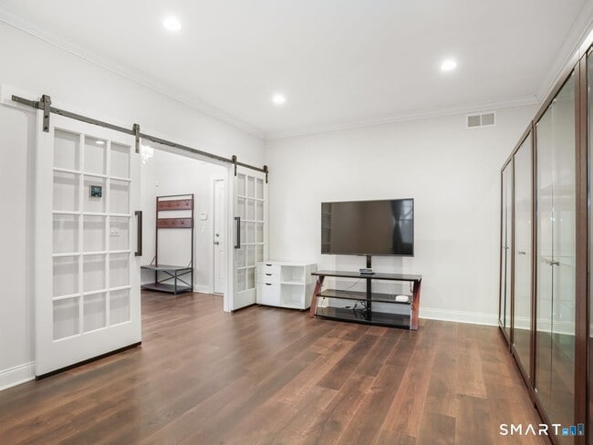 Photo - 185 Brentwood Cir Unit 185