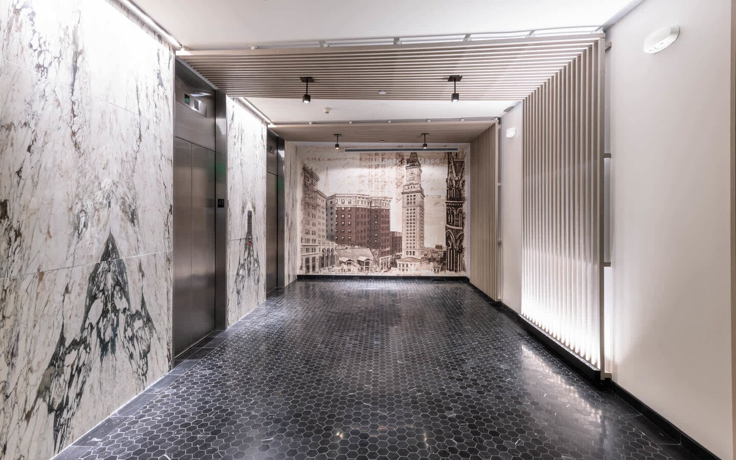 Photo - 1 India St Unit 9I