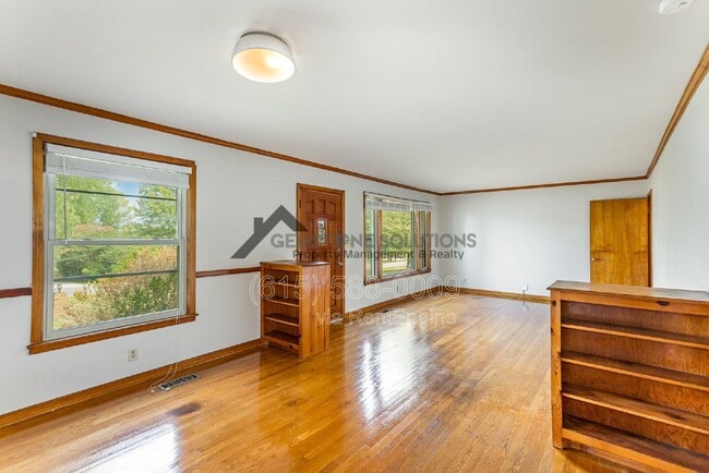 Photo - 2610 Carter Ave