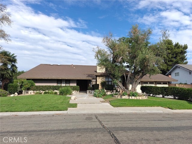 Building Photo - 9652 Brynmar Dr