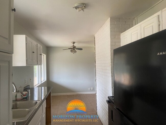 Photo - 3106 Acklen Dr SW