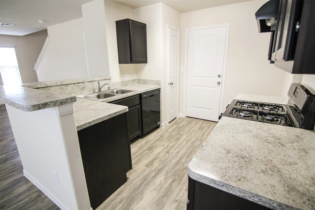 Photo - 6011 Peaceful Ridge Dr