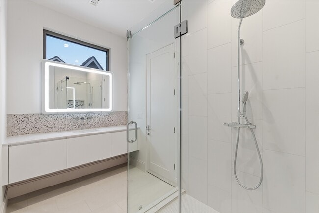 Building Photo - 6273 Piping Rock Ln