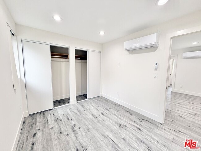 Photo - 140 W 93rd St